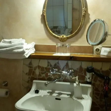 Historische Wassermuehle Hotel 3*