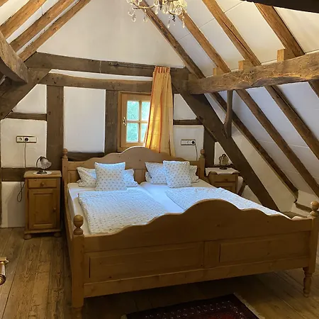 Historische Wassermühle 3*