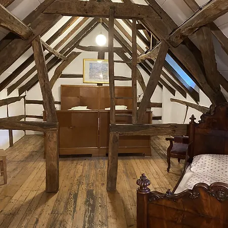 Historische Wassermühle 3*