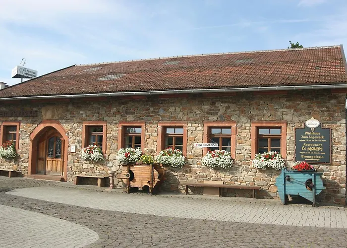 Hotel Historische Wassermuehle 3*